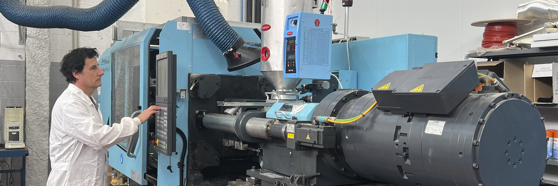 Material termoplastikoen injekziorako ikastaro espezializatua