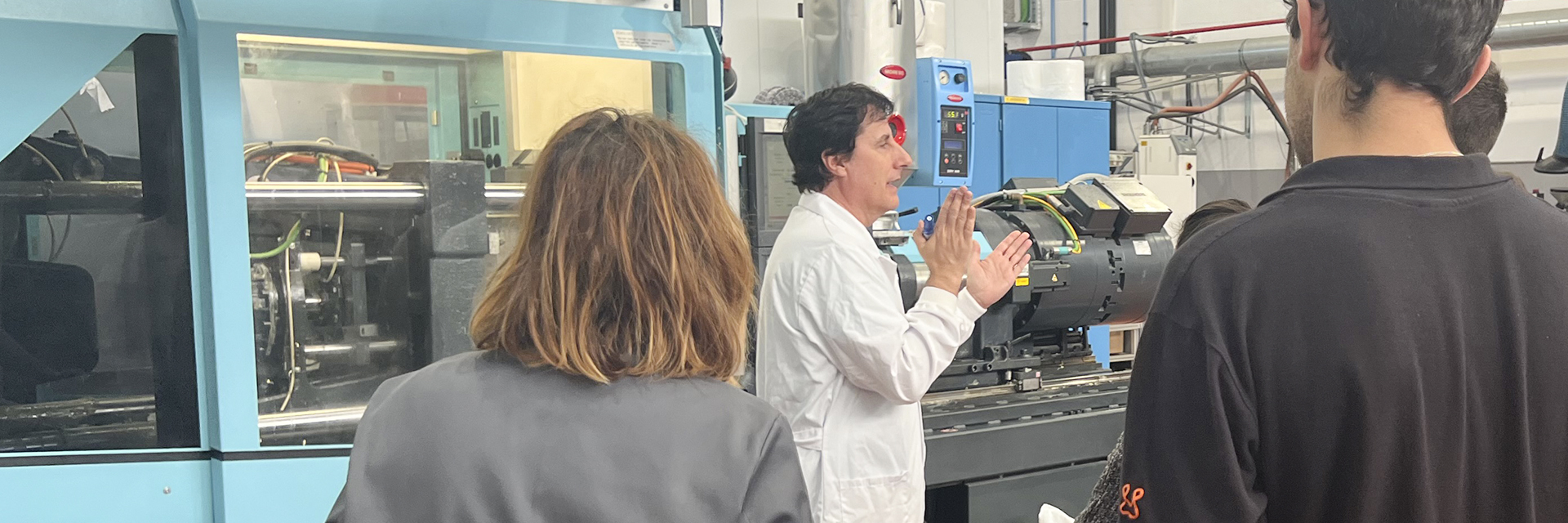 In-company ikastaro espezializatua injekzio zikloa optimizatzeko eta akatsak murrizteko